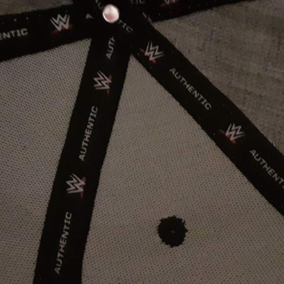 WWE wrestlemania Tampa bay cap - Picture 4 of 6